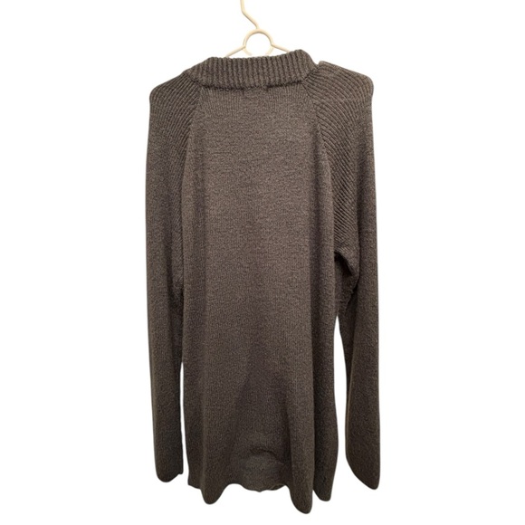 Anna Rose Gray, LS, zippered XL shawl.  Excellent condition. - Picture 7 of 7